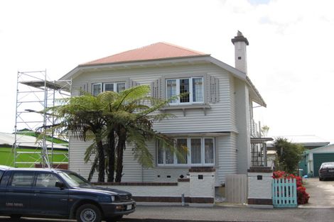 Photo of property in 61 Peel Street, Westport, 7825