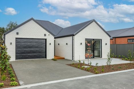 Photo of property in 13 Bethell Close, Rangiora, 7400
