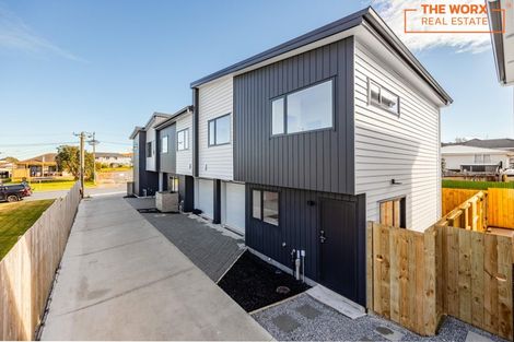 Photo of property in 2/10 Richard Road, Mangere, Auckland, 2022