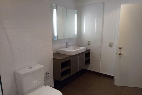 Photo of property in 407/7 Humber Street, Pandora, Napier, 4110