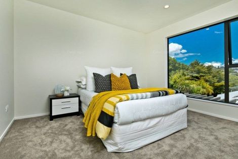 Photo of property in 32a Newhaven Terrace, Mairangi Bay, Auckland, 0630