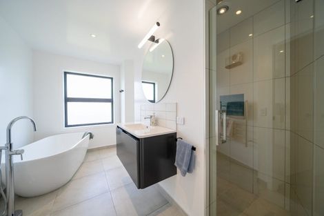 Photo of property in 35 Paton Place, Te Anau, 9600