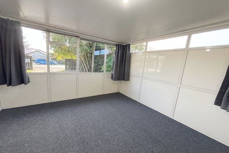 Photo of property in 56 Peer Street, Upper Riccarton, Christchurch, 8041