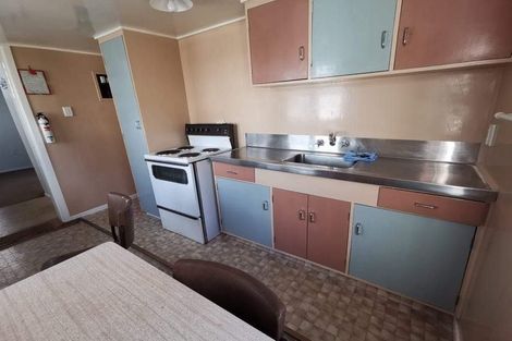 Photo of property in 69 Pirie Street, Mount Victoria, Wellington, 6011