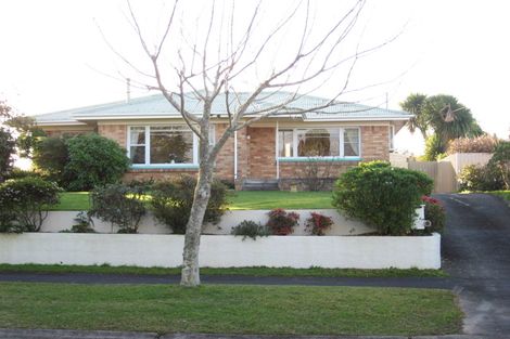 Photo of property in 105 Mansel Avenue, Hillcrest, Hamilton, 3216