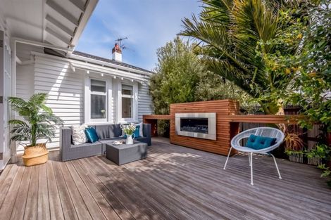 Photo of property in 18 Maire Street, Woburn, Lower Hutt, 5010