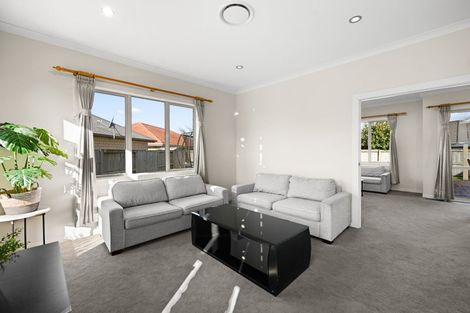 Photo of property in 27 Teatree Close, Huntington, Hamilton, 3210