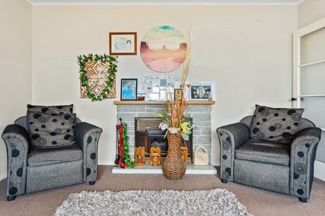 Photo of property in 16 Cheviot Street, Mangere East, Auckland, 2024