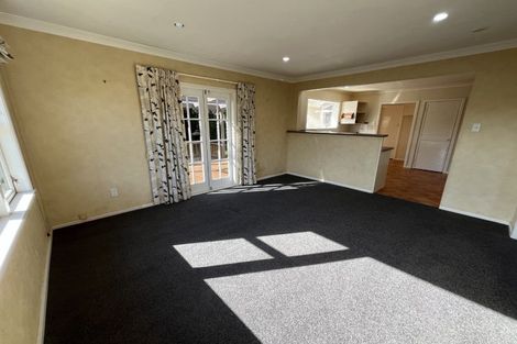 Photo of property in 9 Sheffield Street, Awapuni, Palmerston North, 4412