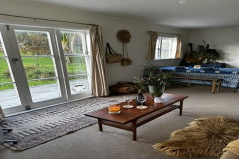 Photo of property in 280 Riverhead Road, Riverhead, Kumeu, 0892