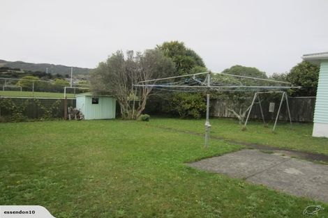 Photo of property in 47 Redwood Avenue, Tawa, Wellington, 5028