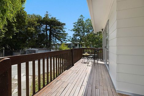 Photo of property in 72a Astley Avenue, New Lynn, Auckland, 0600