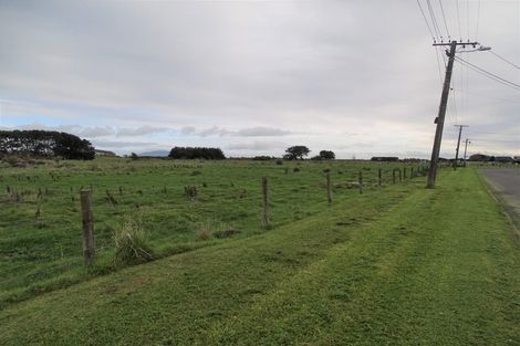 Photo of property in 23 Kiharoa Street, Otaki Beach, Otaki, 5512