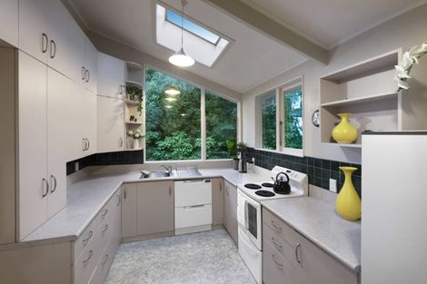 Photo of property in 53 Spencer Street, Crofton Downs, Wellington, 6035