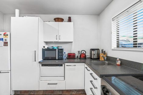 Photo of property in 4/185 Hastings Street East, Waltham, Christchurch, 8023