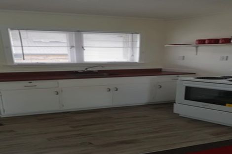 Photo of property in 150 One Tree Point Road, One Tree Point, 0118