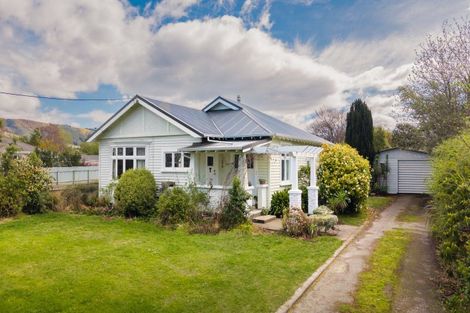 Photo of property in 4 Belt Street, Waimate, 7924