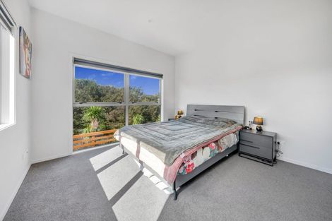 Photo of property in 6 Mara Waina Place, Swanson, Auckland, 0614