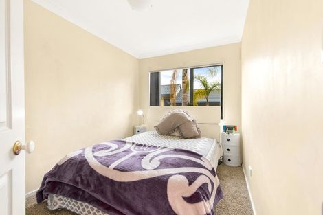 Photo of property in 14 Gerda Place, Ranui, Auckland, 0612