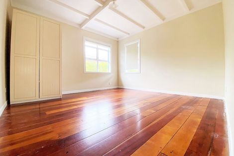 Photo of property in 1 Camden Road, Sandringham, Auckland, 1025