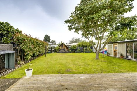 Photo of property in 10 Lipscombe Crescent, Havelock North, 4130