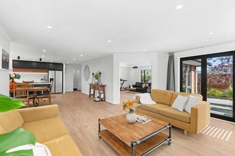 Photo of property in 2 Burbank Drive, Aidanfield, Christchurch, 8025