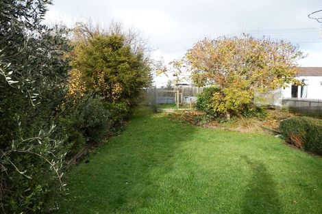 Photo of property in 25 Hunia Street, Marton, 4710