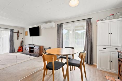 Photo of property in 34 Carson Street, Castlecliff, Whanganui, 4501