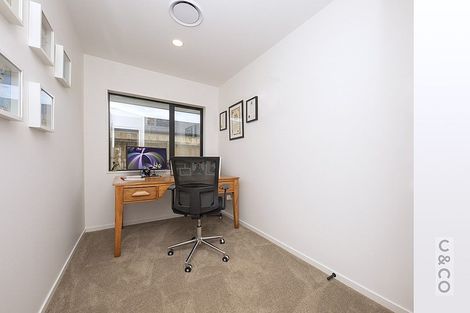 Photo of property in 83 Vinistra Road, Kumeu, 0810