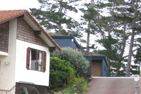 Photo of property in 43 Jacaranda Avenue, Beach Haven, Auckland, 0626