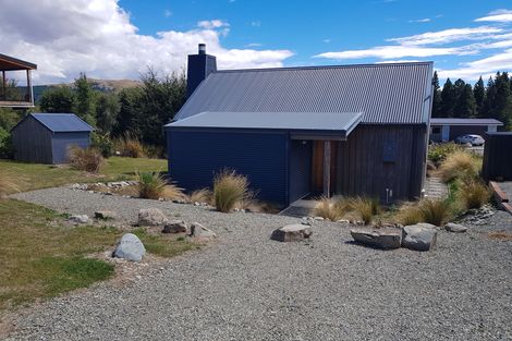 Photo of property in 19 Hamilton Drive, Lake Tekapo, 7999