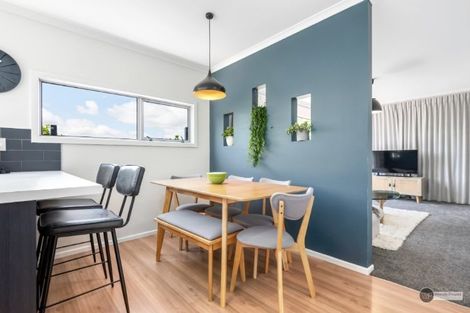 Photo of property in 4f Banksia Grove, Maungaraki, Lower Hutt, 5010