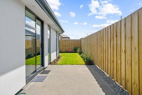 Photo of property in 7 Borthwick Street, Belfast, Christchurch, 8051