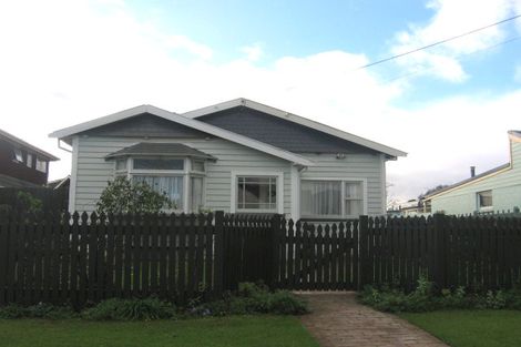Photo of property in 1/17 Douglas Street, Waiwhetu, Lower Hutt, 5010