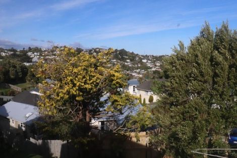 Photo of property in 49 Stewart Drive, Newlands, Wellington, 6037