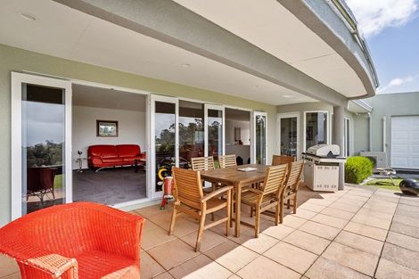 Photo of property in 62 Christian Road, Swanson, Auckland, 0614