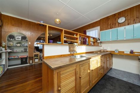 Photo of property in 255 Princes Street, Hawera, 4610