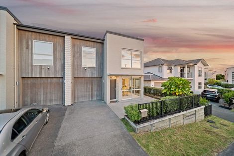 Photo of property in 3 Matairangi Avenue, Totara Heights, Auckland, 2105