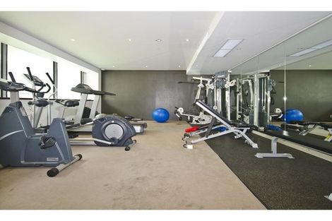 Photo of property in Halsey Apartments At Lighter Quay, 514/77 Halsey Street, Auckland Central, Auckland, 1010