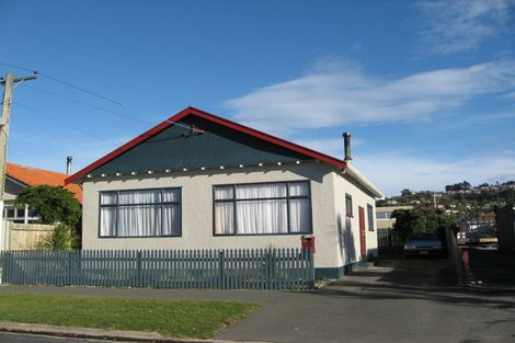 Photo of property in 12 Kennedy Street, Saint Clair, Dunedin, 9012