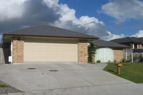 Photo of property in 6 Annamoe Place, East Tamaki, Auckland, 2013