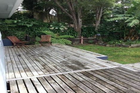 Photo of property in 54 Derwent Crescent, Titirangi, Auckland, 0604