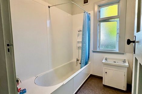 Photo of property in 5 Ainslee Place, North East Valley, Dunedin, 9010