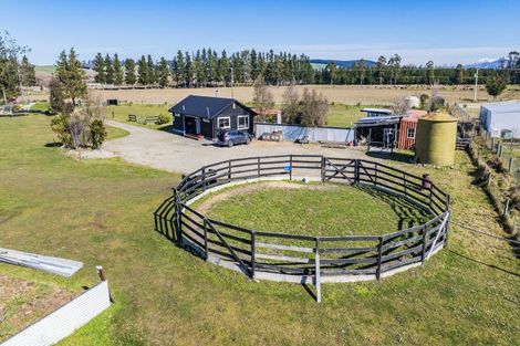 Photo of property in 74 Foothills Road, Okuku, Rangiora, 7473