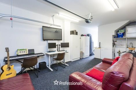 Photo of property in 76 Mawai Hakona Drive, Wallaceville, Upper Hutt, 5018