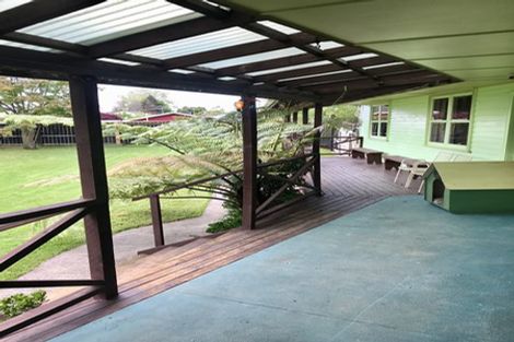 Photo of property in 35 Friedlanders Road, Manurewa, Auckland, 2102