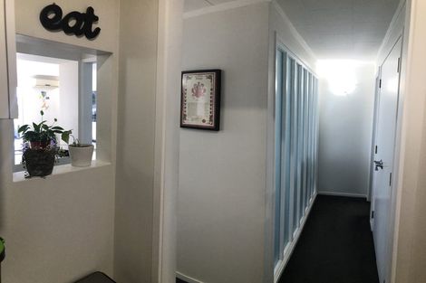 Photo of property in 3/64 Hattaway Avenue, Bucklands Beach, Auckland, 2012