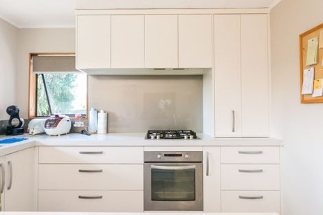 Photo of property in 42 James Cook Street, Havelock North, 4130