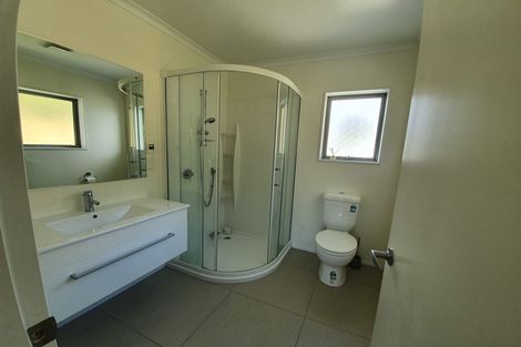 Photo of property in 12 Gatley Grove, Churton Park, Wellington, 6037