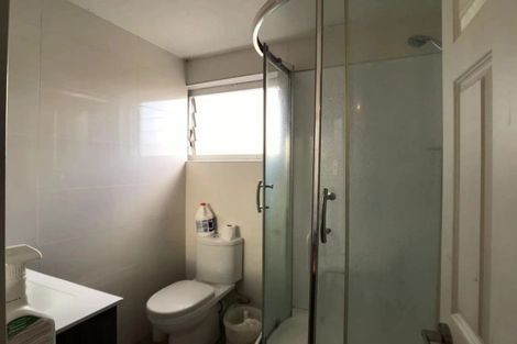 Photo of property in 92a Forrest Hill Road, Forrest Hill, Auckland, 0620